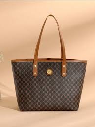 Luxury Leather Handbag – Classic Design